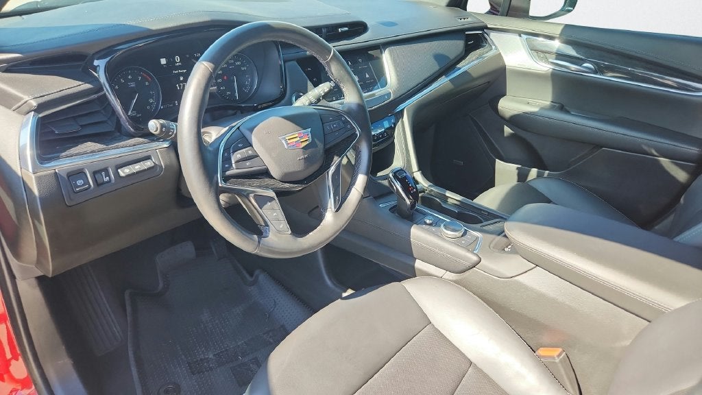 2023 Cadillac XT5 FWD Premium Luxury