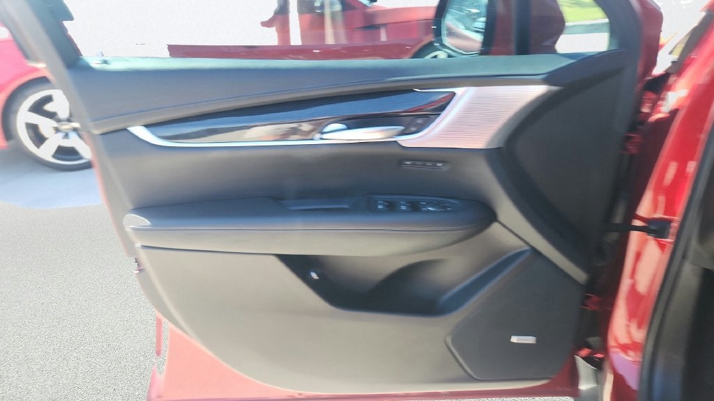 2023 Cadillac XT5 FWD Premium Luxury