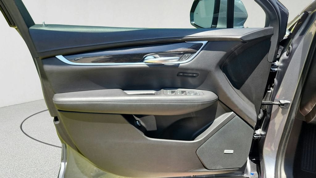 2021 Cadillac XT5 FWD Premium Luxury