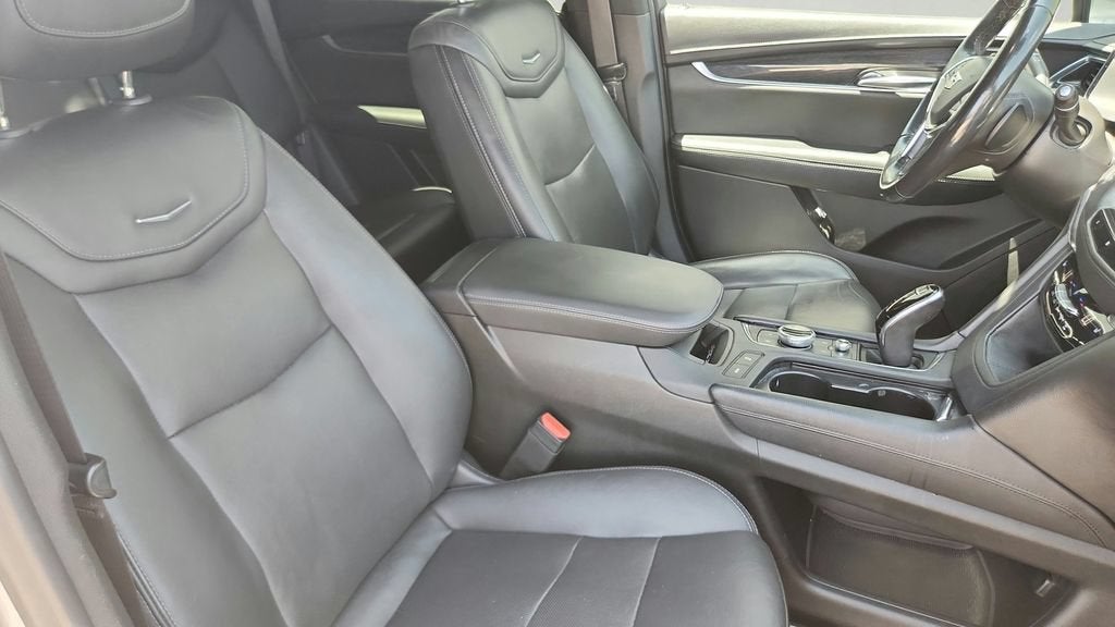 2021 Cadillac XT5 FWD Premium Luxury