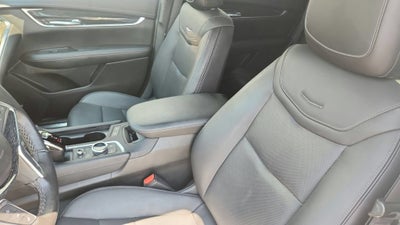 2021 Cadillac XT5 FWD Premium Luxury