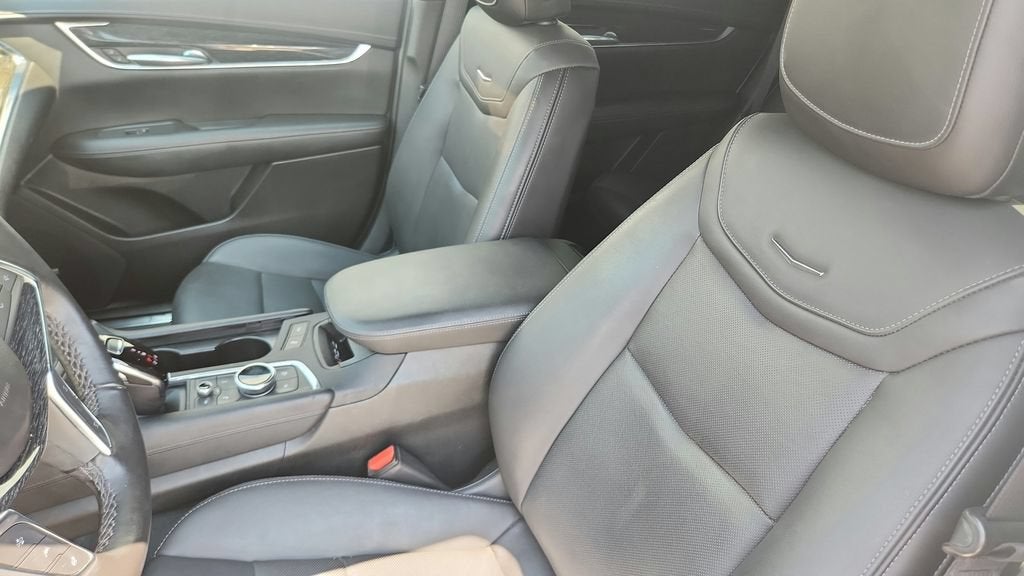 2021 Cadillac XT5 FWD Premium Luxury