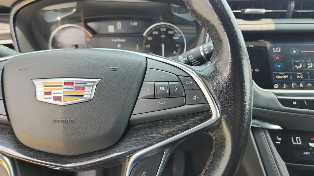 2023 Cadillac XT5 Premium Luxury
