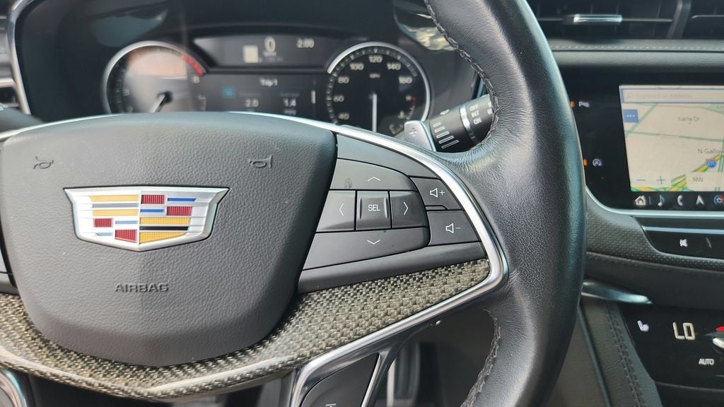 2024 Cadillac XT5 Sport