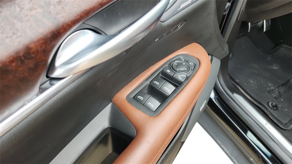 2023 Cadillac XT5 Sport