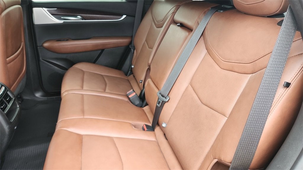 2023 Cadillac XT5 Sport