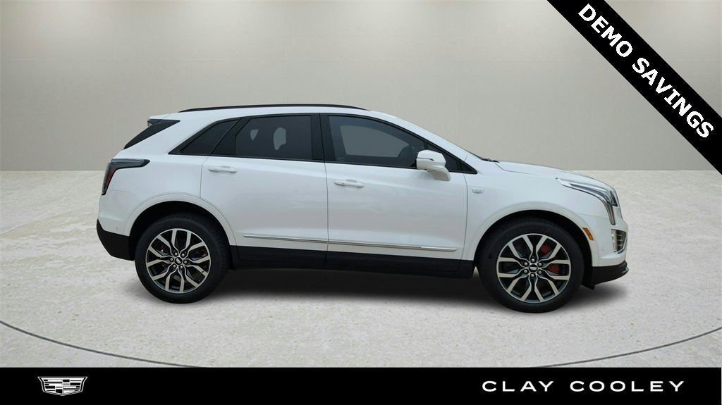 2025 Cadillac XT5 Sport