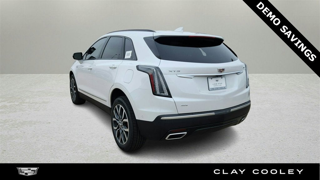 2025 Cadillac XT5 Sport