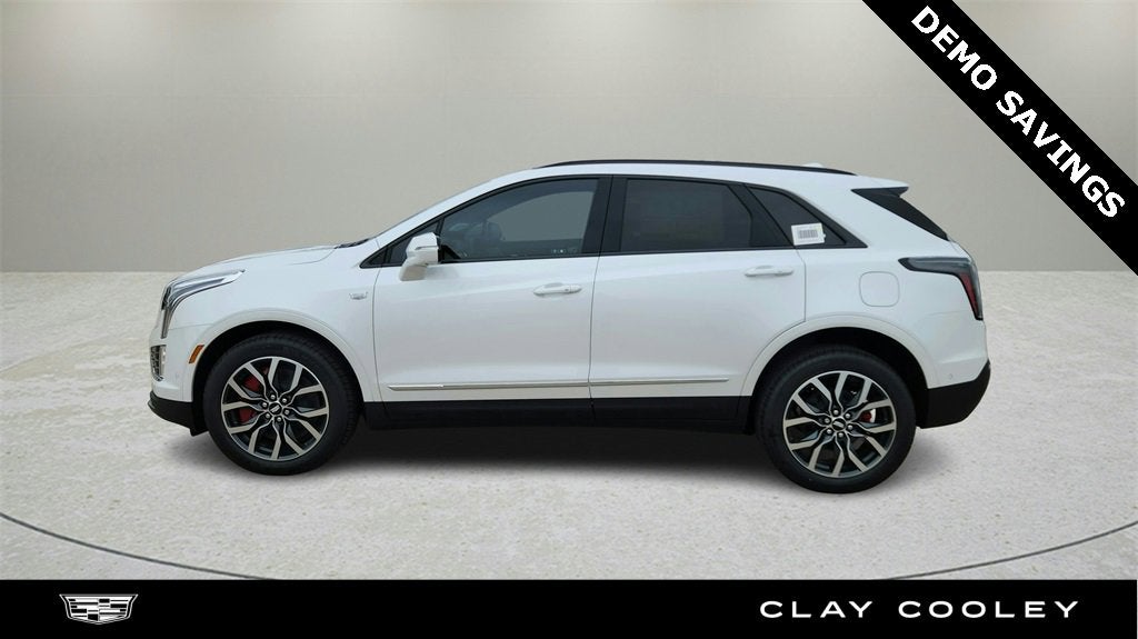 2025 Cadillac XT5 Sport