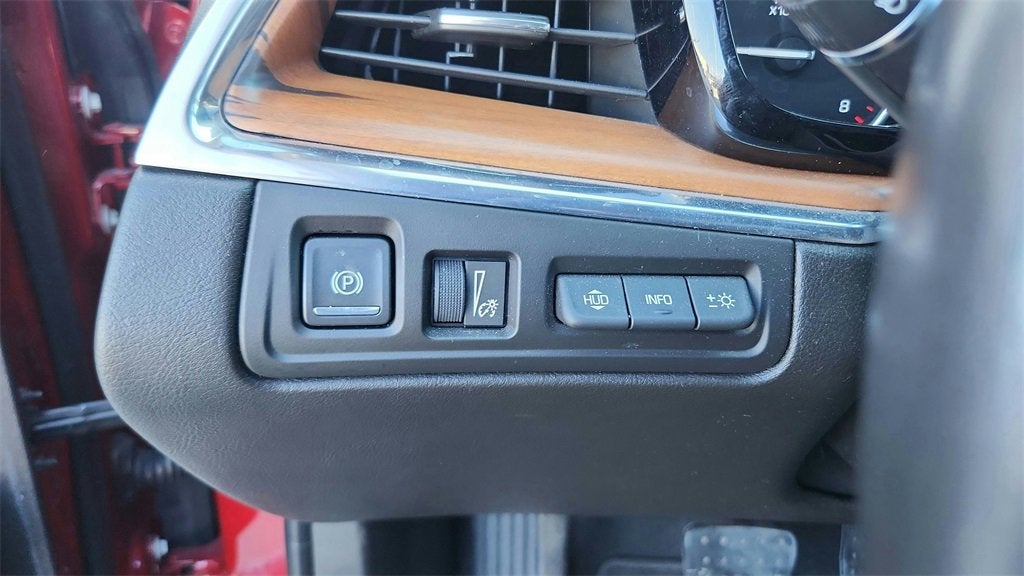 2018 Cadillac XT5 Platinum AWD