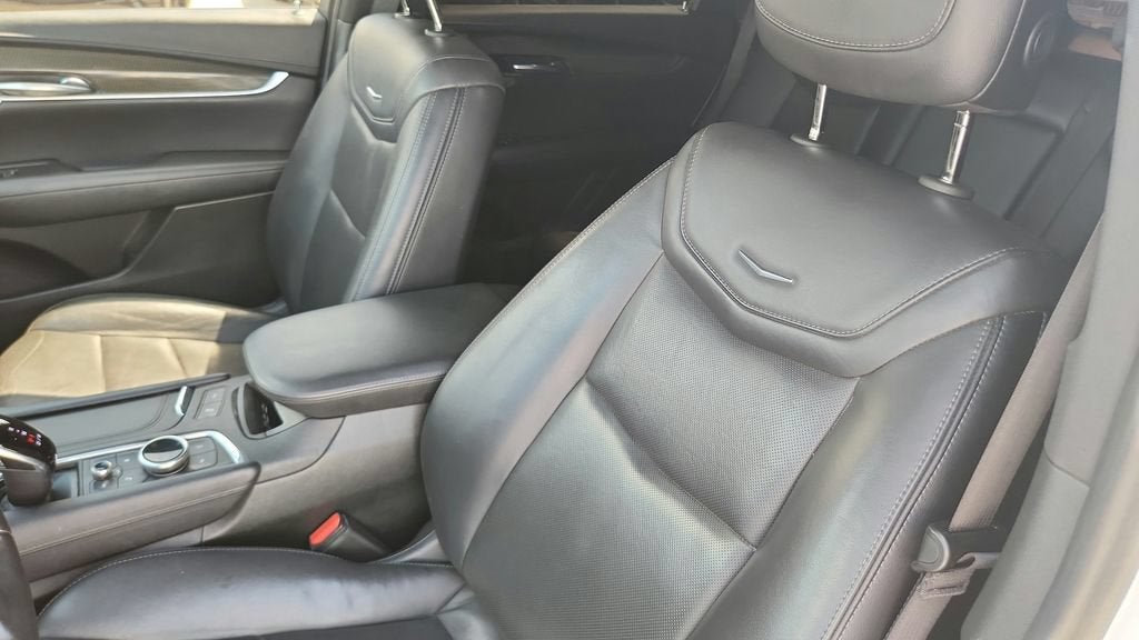 2022 Cadillac XT5 AWD Sport