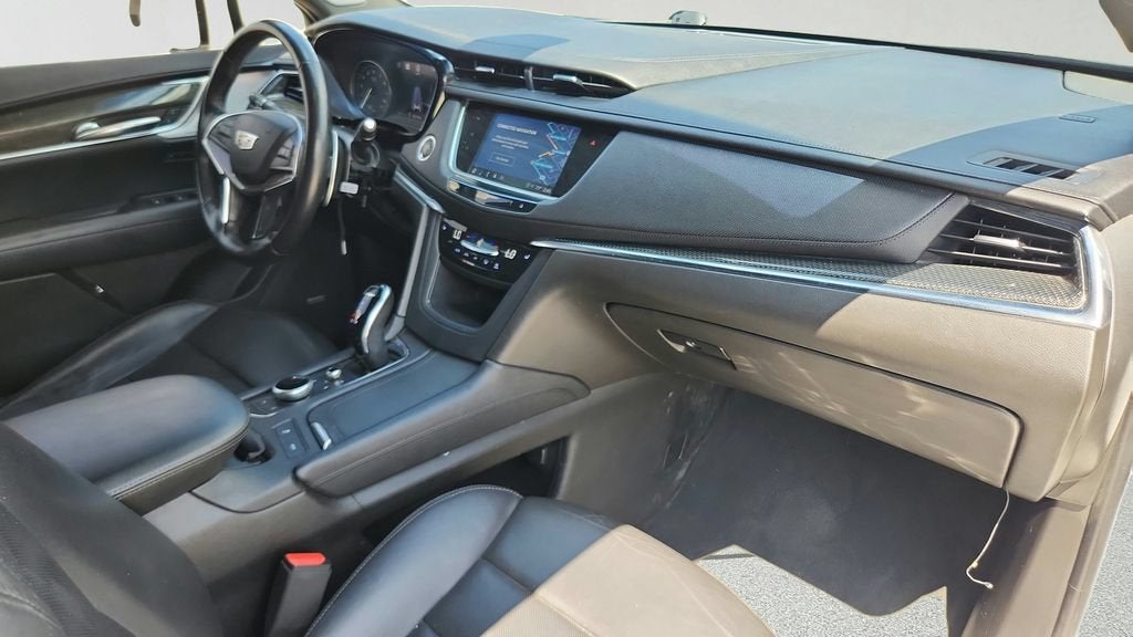 2022 Cadillac XT5 AWD Sport