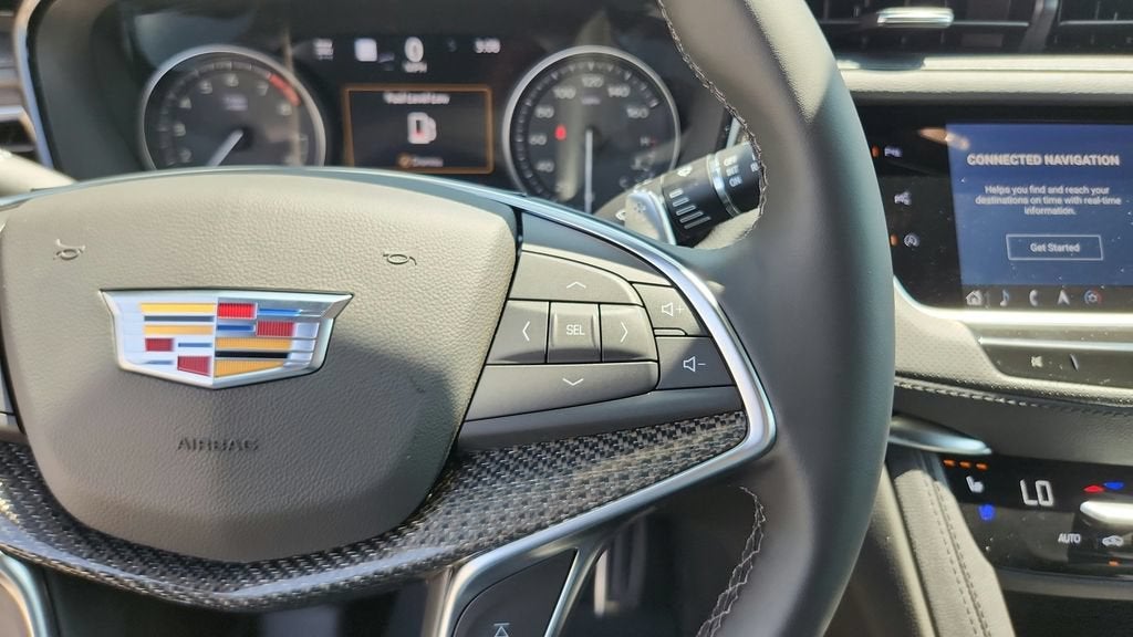 2026 Cadillac XT5 Sport