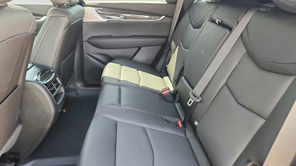 2026 Cadillac XT5 Sport