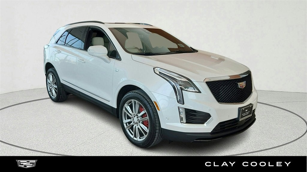 2026 Cadillac XT5 Sport