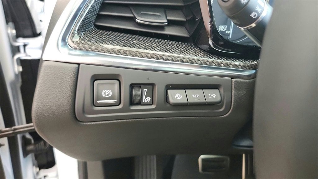 2026 Cadillac XT5 Sport