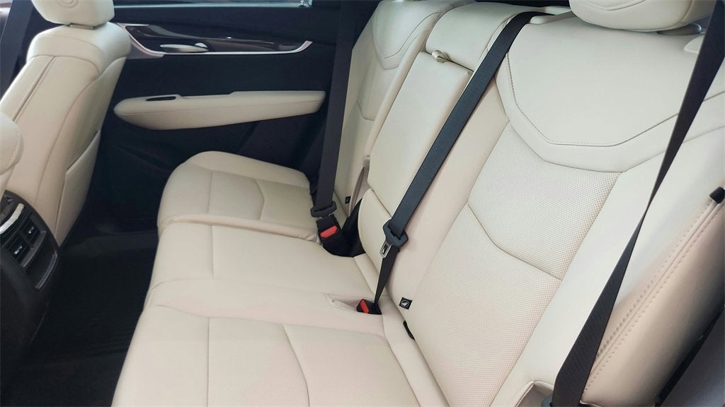 2026 Cadillac XT5 Sport