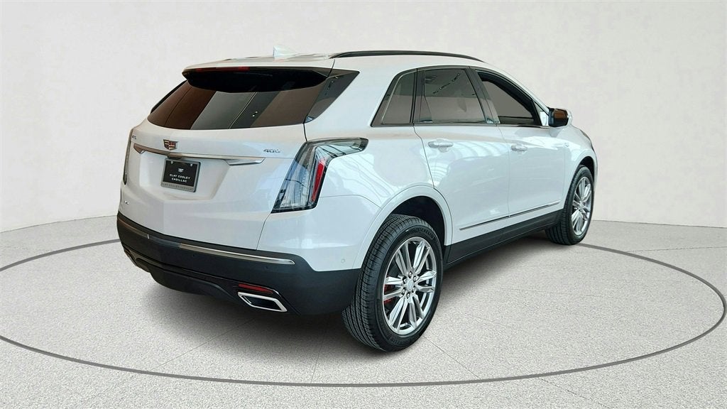 2026 Cadillac XT5 Sport