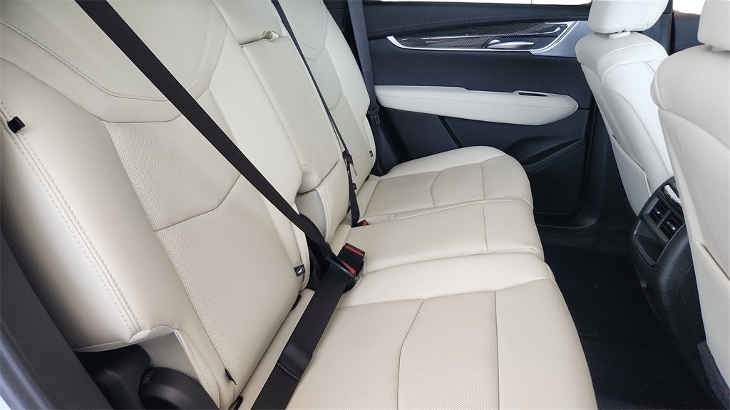 2026 Cadillac XT5 Sport