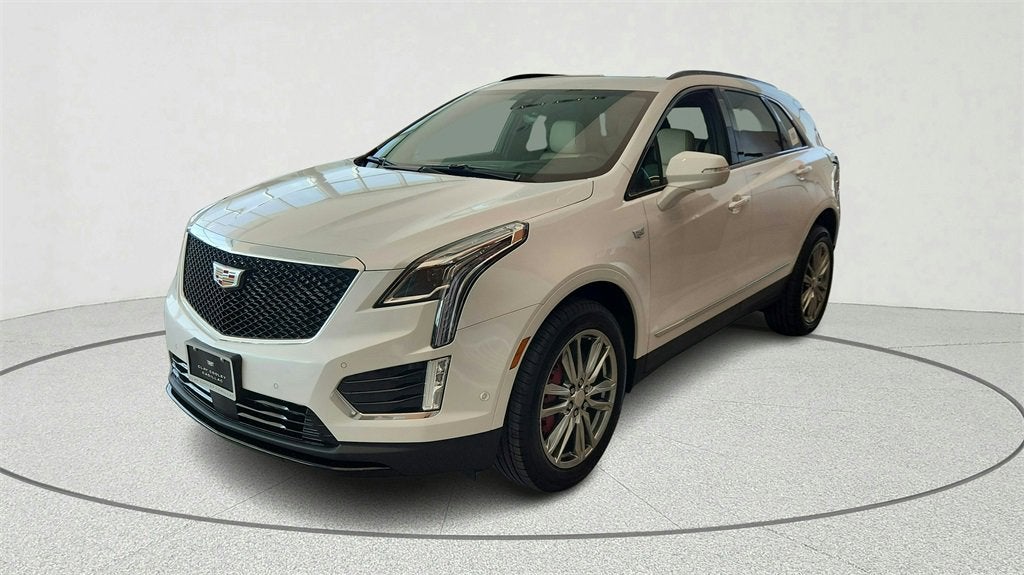 2026 Cadillac XT5 Sport