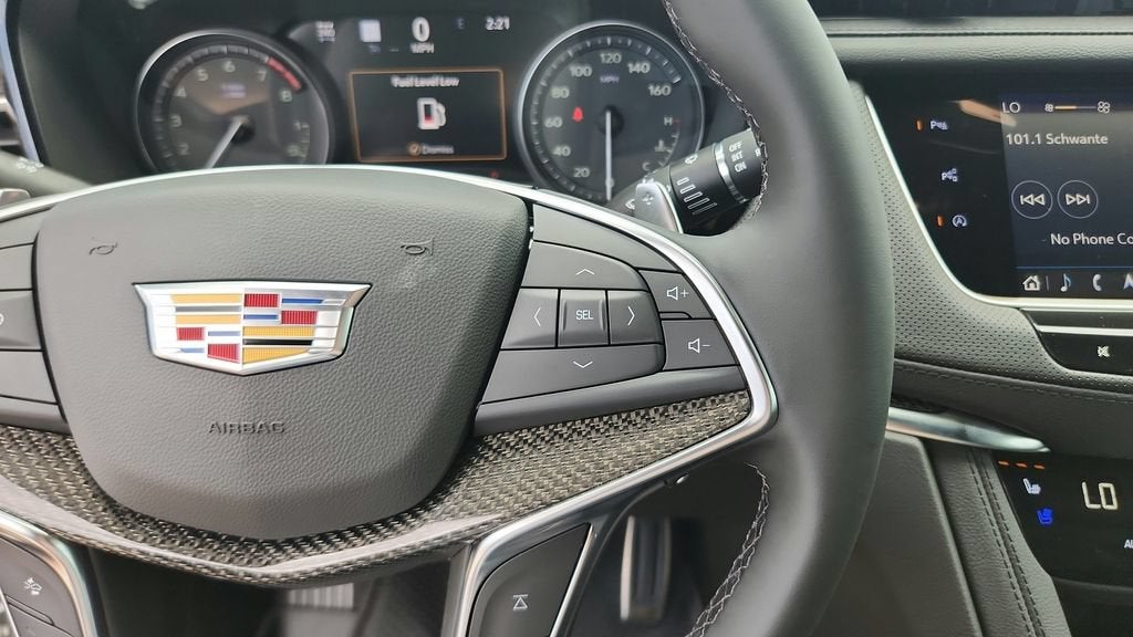 2026 Cadillac XT5 Sport
