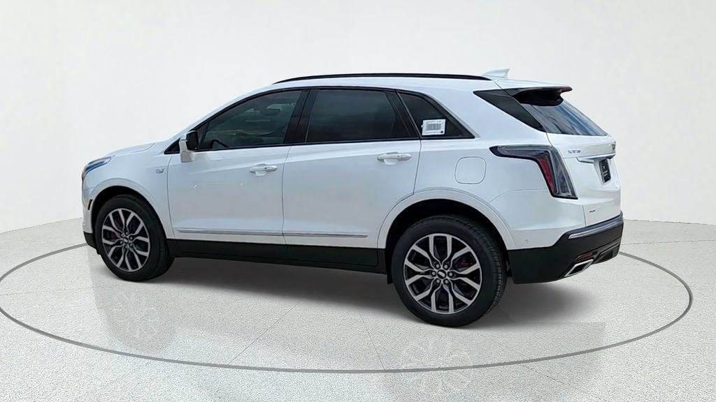 2026 Cadillac XT5 Sport