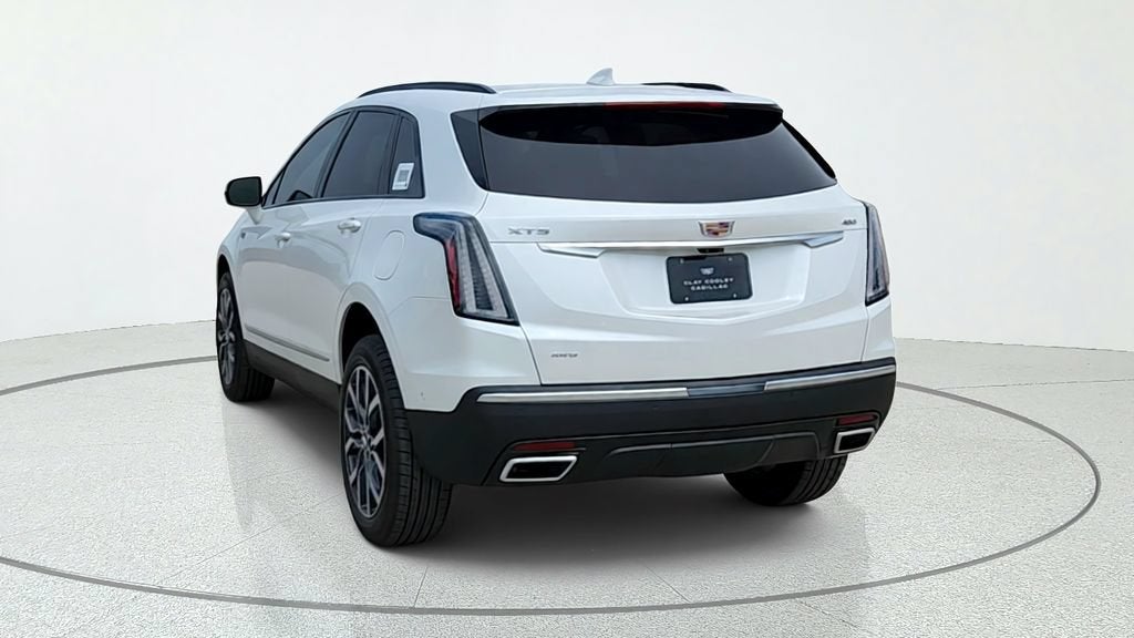 2026 Cadillac XT5 Sport