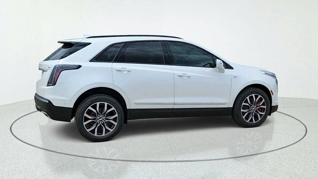 2026 Cadillac XT5 Sport