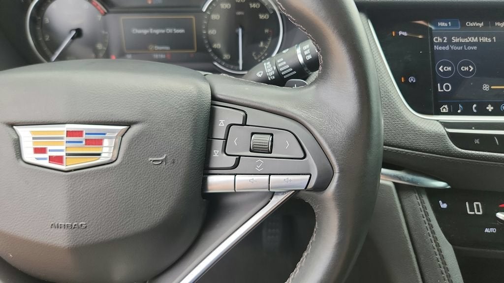 2024 Cadillac XT6 Luxury