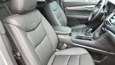 2024 Cadillac XT6 Luxury