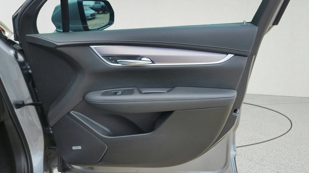 2024 Cadillac XT6 Luxury