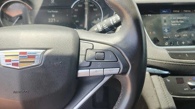 2024 Cadillac XT6 Luxury