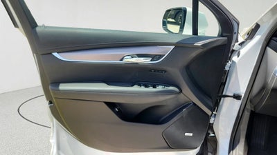 2024 Cadillac XT6 Luxury