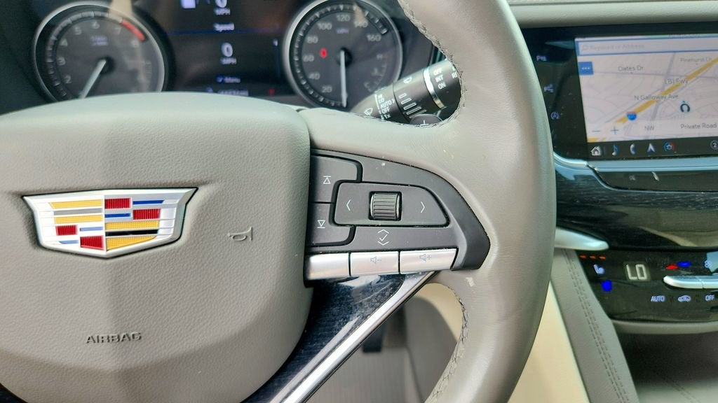 2024 Cadillac XT6 Premium Luxury