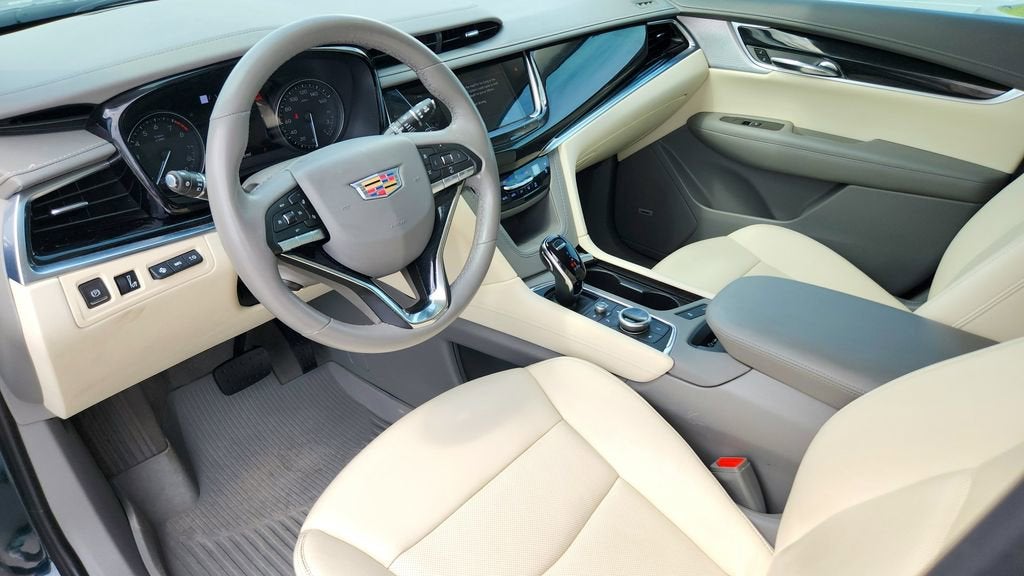 2024 Cadillac XT6 Premium Luxury