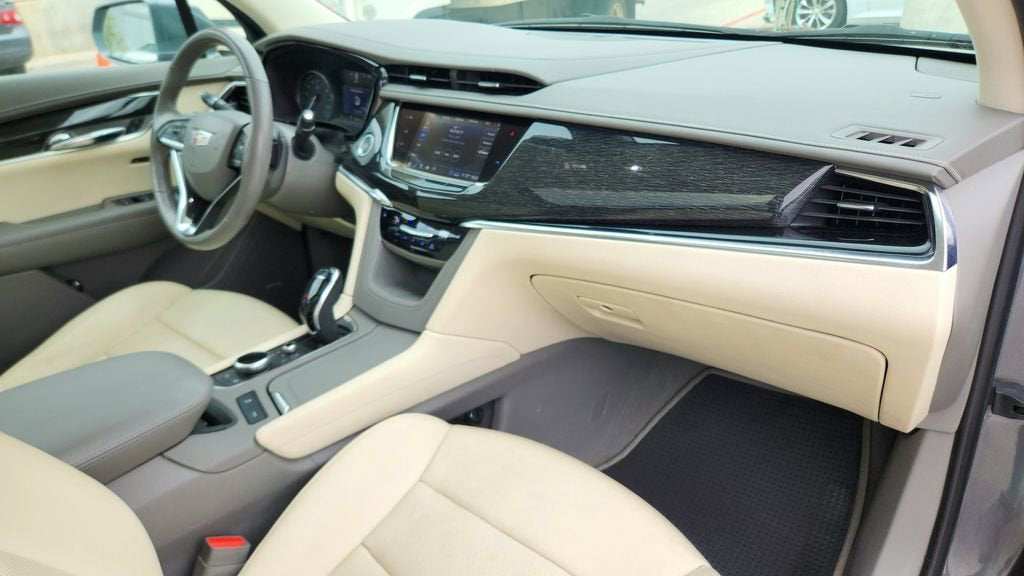 2020 Cadillac XT6 Premium Luxury