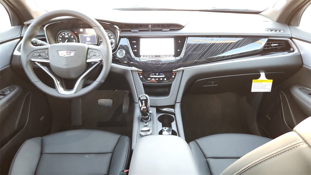 2025 Cadillac XT6 Premium Luxury