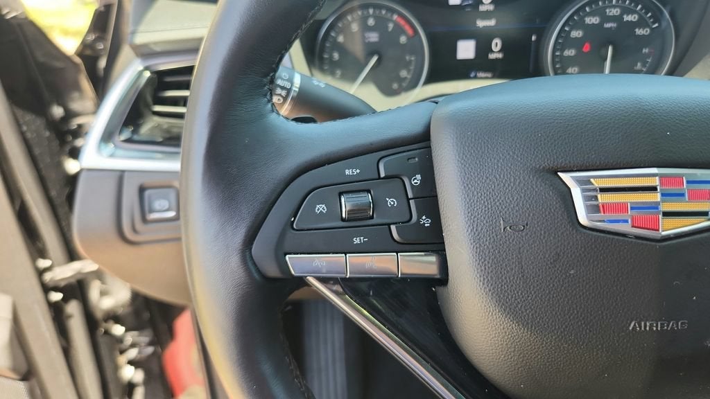 2024 Cadillac XT6 Premium Luxury