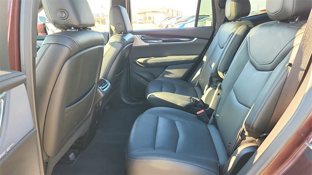 2022 Cadillac XT6 Premium Luxury