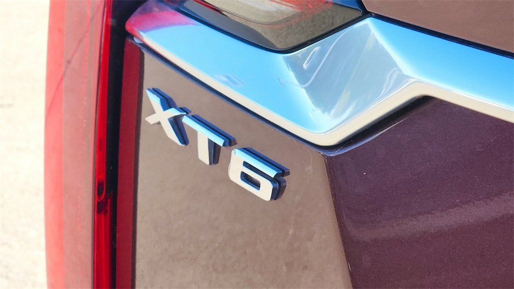 2022 Cadillac XT6 Premium Luxury