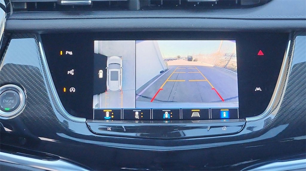 2025 Cadillac XT6 Sport