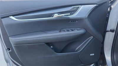 2025 Cadillac XT6 Sport