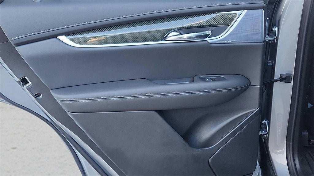 2025 Cadillac XT6 Sport