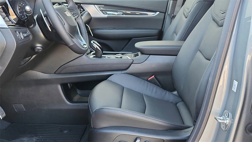 2025 Cadillac XT6 Sport