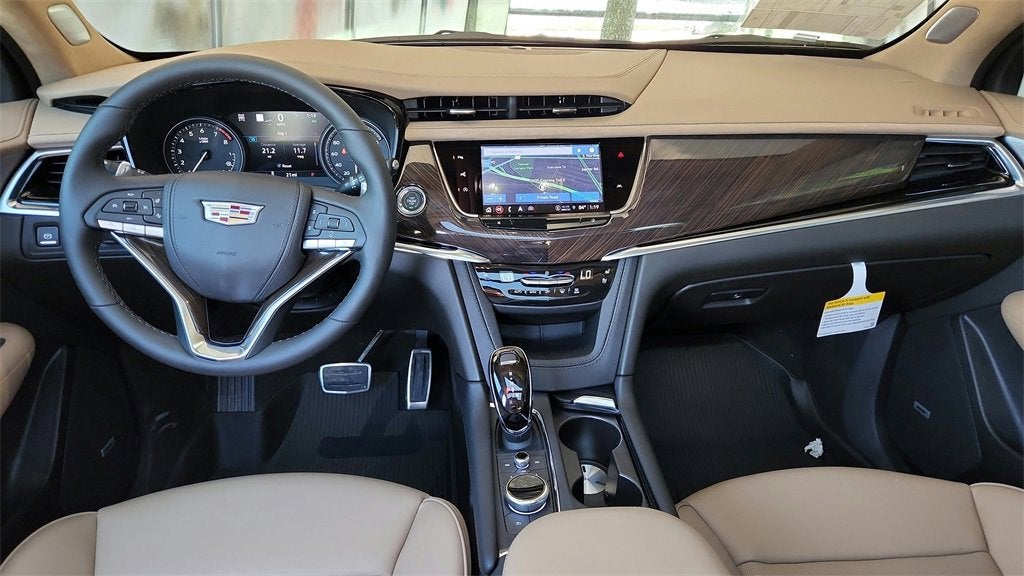 2025 Cadillac XT6 Sport