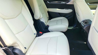 2025 Cadillac XT6 Sport