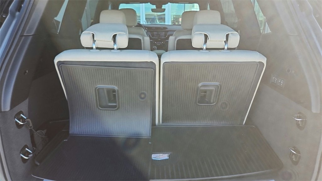 2025 Cadillac XT6 Sport