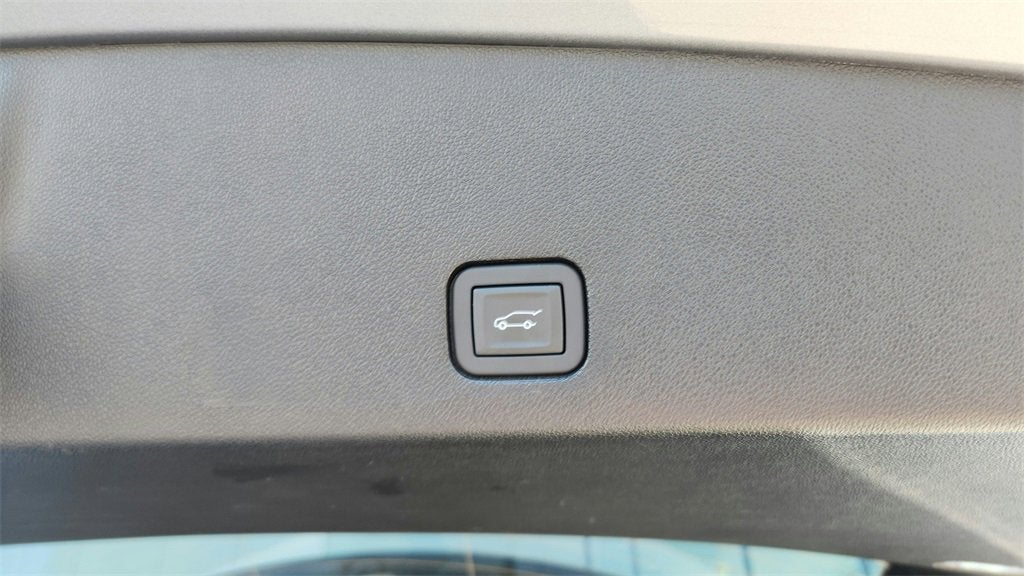 2025 Cadillac XT6 Sport