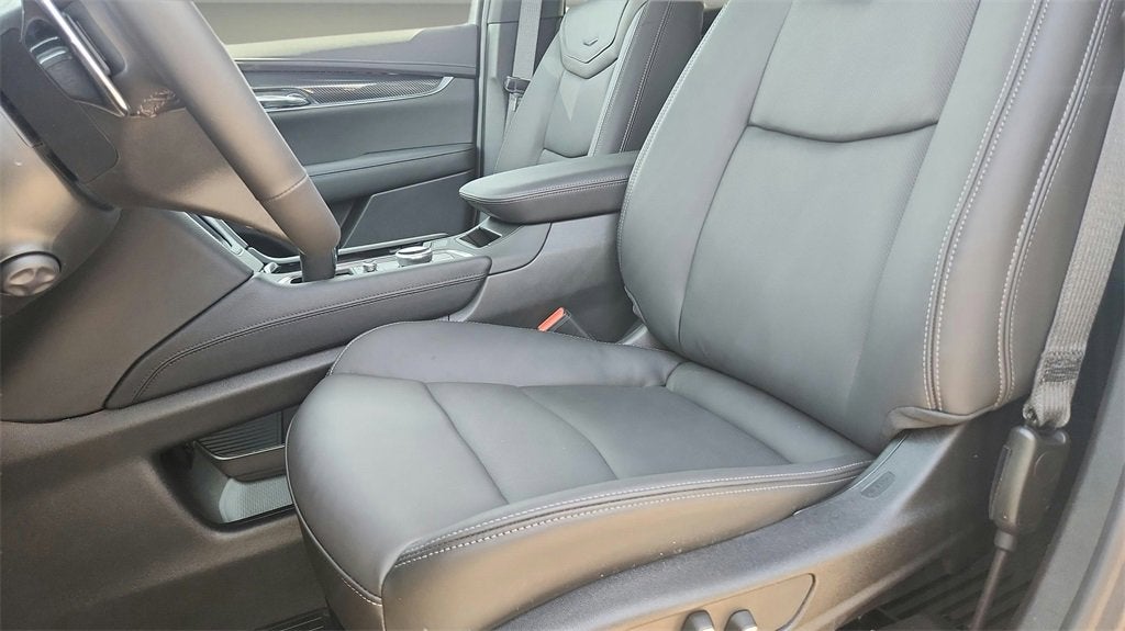 2025 Cadillac XT6 Sport