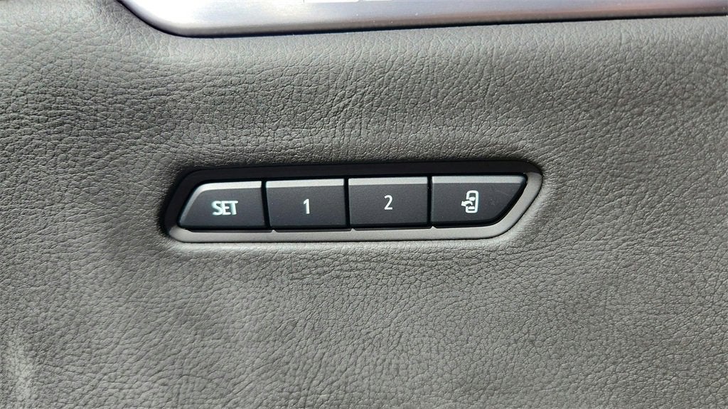 2025 Cadillac XT6 Sport